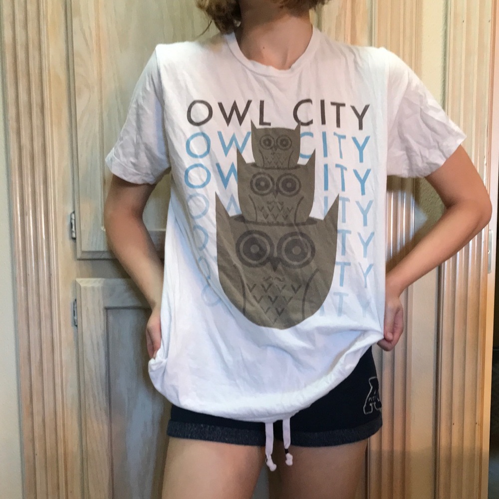 Owl city band graphic T-shirt